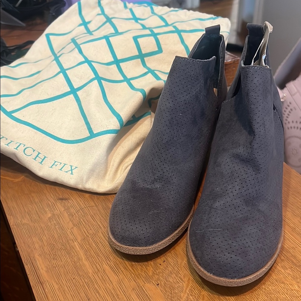 Women's Navy Ankle Boots